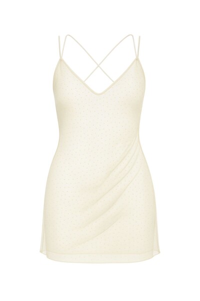 Foto Vestido curto de tule com hotfix Kwi