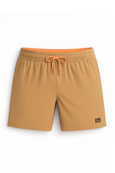 Foto Bermuda masculina com detalhes laranja Kwi
