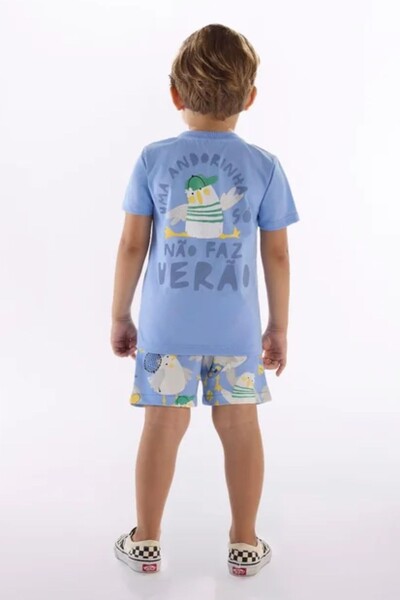 FotoConjunto camiseta malha e bermuda moletom Três e Já