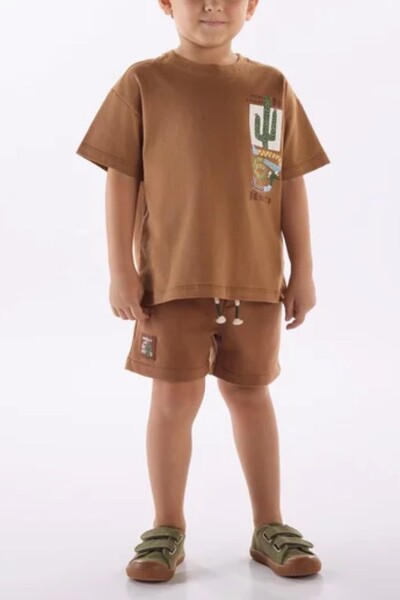 Foto Conjunto camiseta malha e bermuda moletom Três e Já