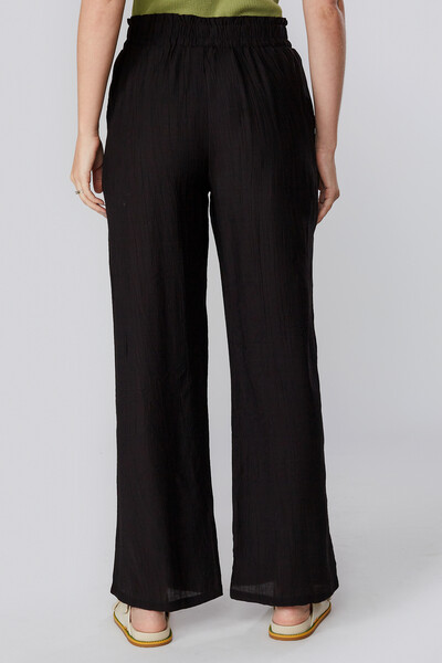FotoCalça casual em viscose com cós elástico Kwi