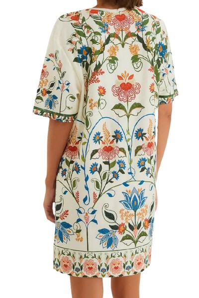 FotoVestido tshirt basico beleza Farm