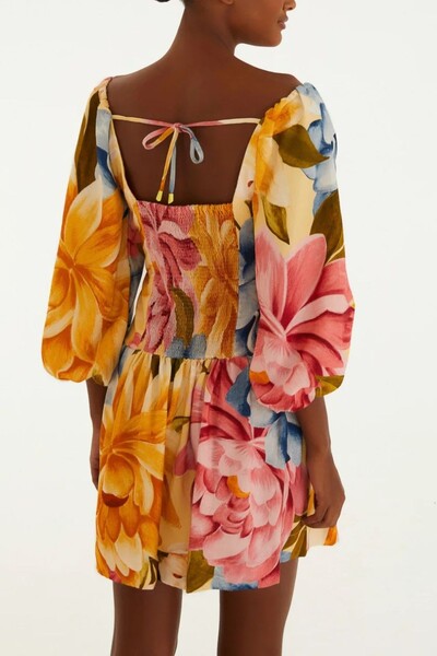 FotoVestido curto floral rebeca Farm
