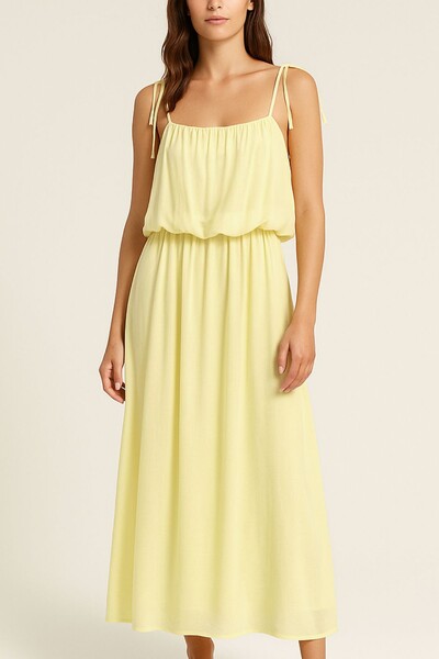 Foto Vestido midi de tule Kwi