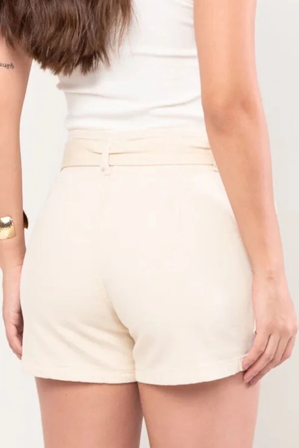Shorts alfaiataria com cós revel c/ cinto Consciência Jeans