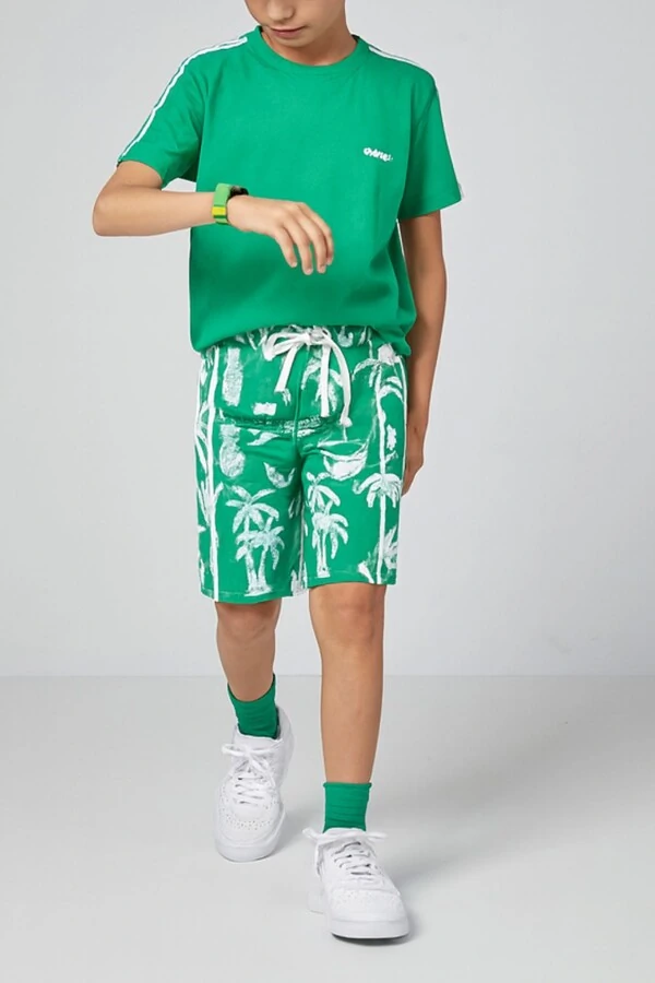 Conjunto camiseta e bermuda Oliver