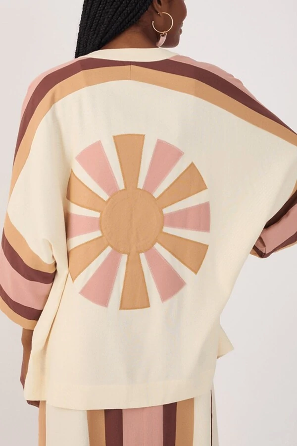Kimono linho recortes bordados Dress to