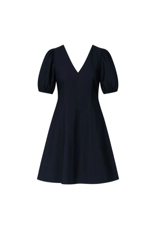 Vestido curto evasê Kwi