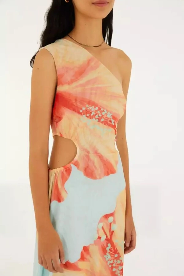 Vestido ombro só tule vestida de flor Farm