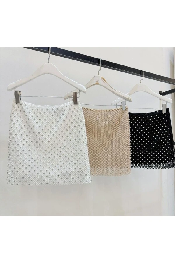 Saia curta rede com strass Kwi
