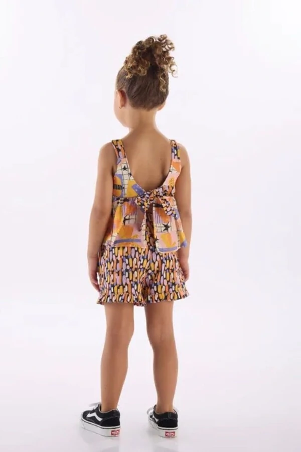 Conjunto blusa e short tecido viscolinho digital Três e Já