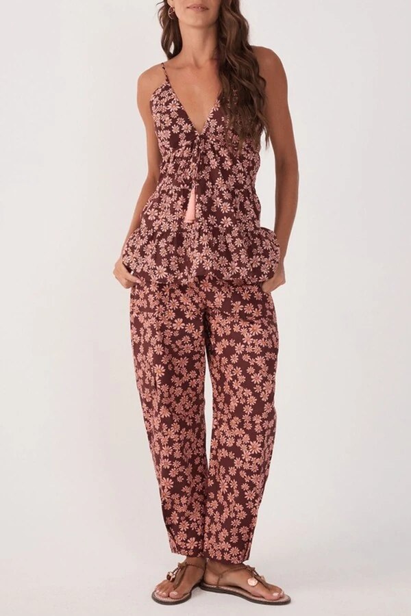 Calça utilitária estampa margaridas rosa Dress to
