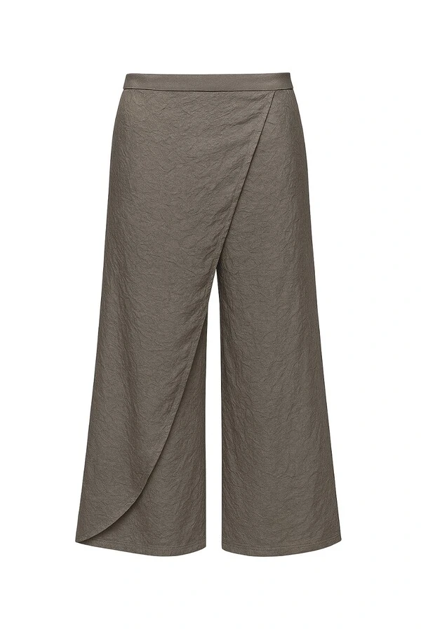 Calça acetinada com sobreposição Kwi