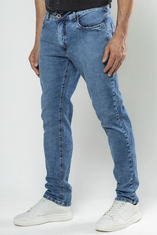 Calça jeans slim fit Consciência Jeans