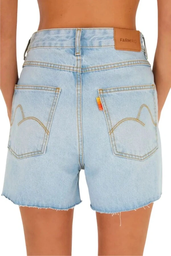 Short antique claro Farm