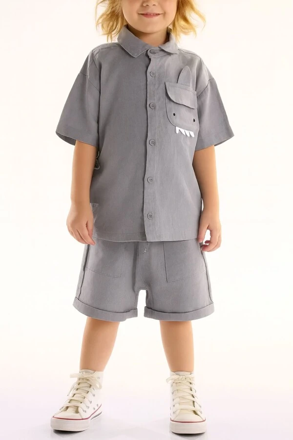 Conjunto camisa e bermuda em viscolinho Três E Já