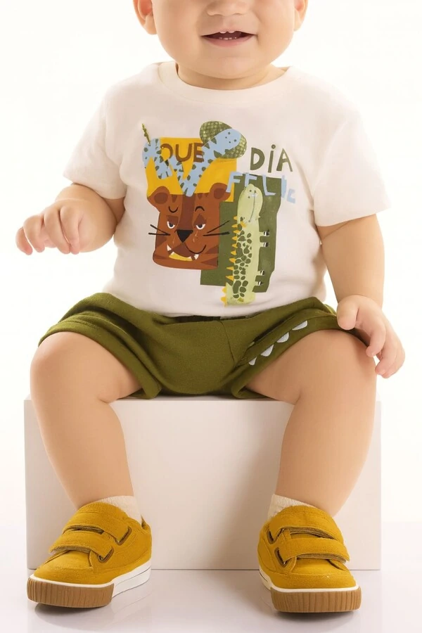 Conjunto camiseta m/c malha bermuda linho Três E Já