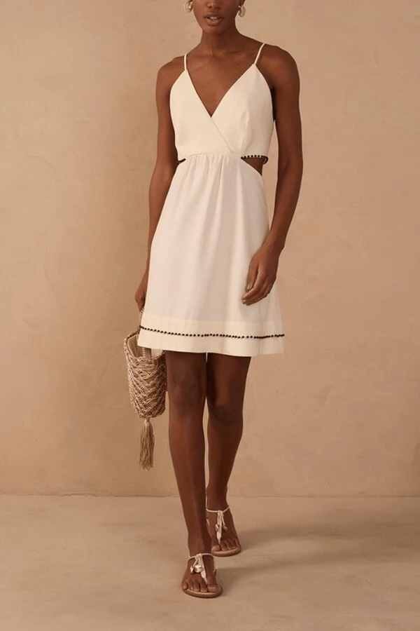 Vestido curto linho bordado miçanga Dress to