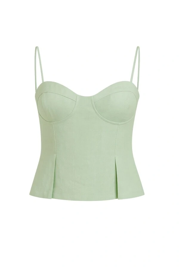 Blusa alça fina com busto desenhado Kwi