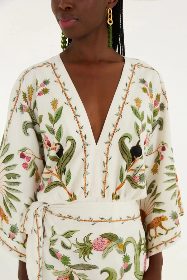 Vestido curto floresta doce Farm