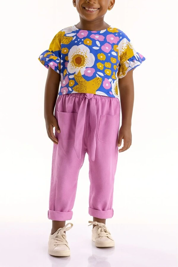 Conjunto blusa malha e calça viscolinho Três E Já