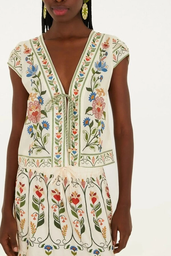 Blusa jardim beleza Farm