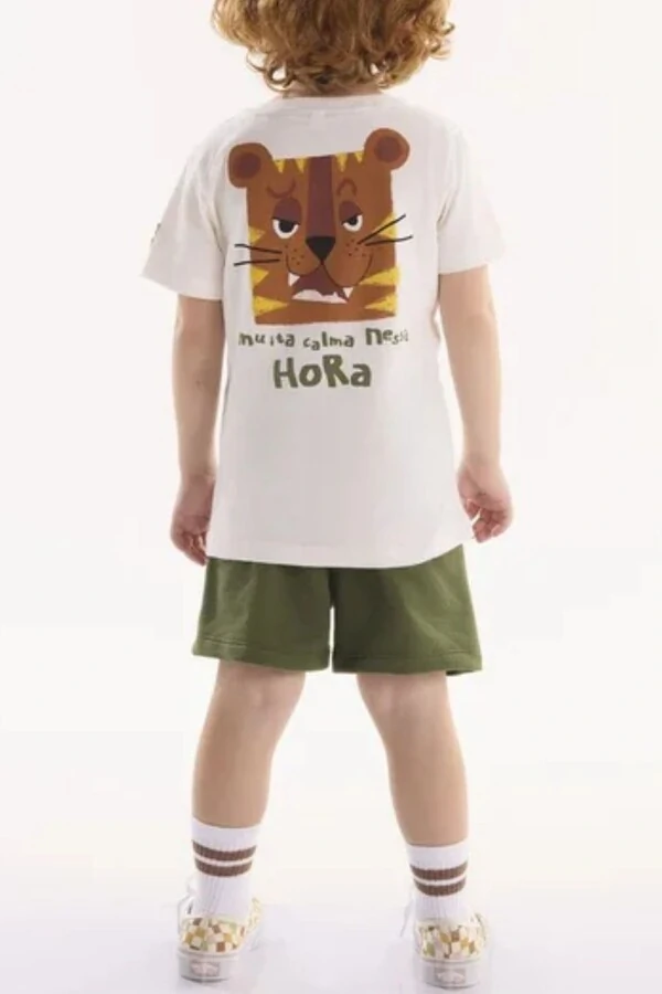 Conjunto camiseta malha bermuda moletom s/ felpa Três E Já