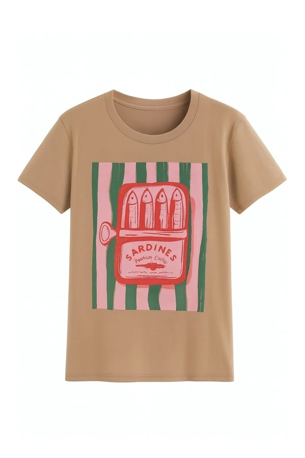 T-shirt over sardinha Kwi