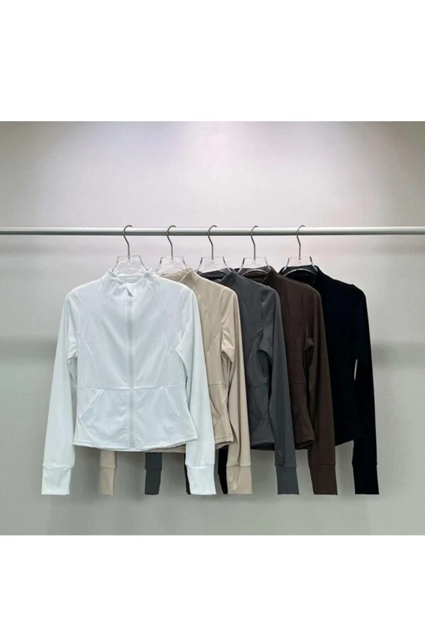 Jaqueta fitness feminina em poliamida Kwi