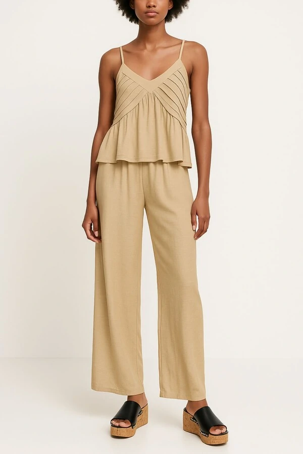 Blusa feminina alça fina com pregas Kwi