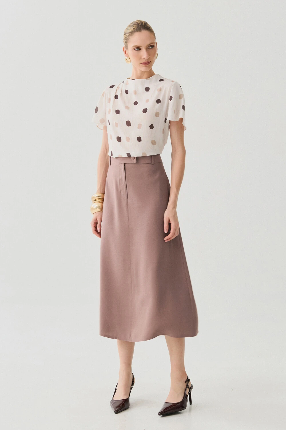 FotoSaia Midi Evasê Botão Forrado