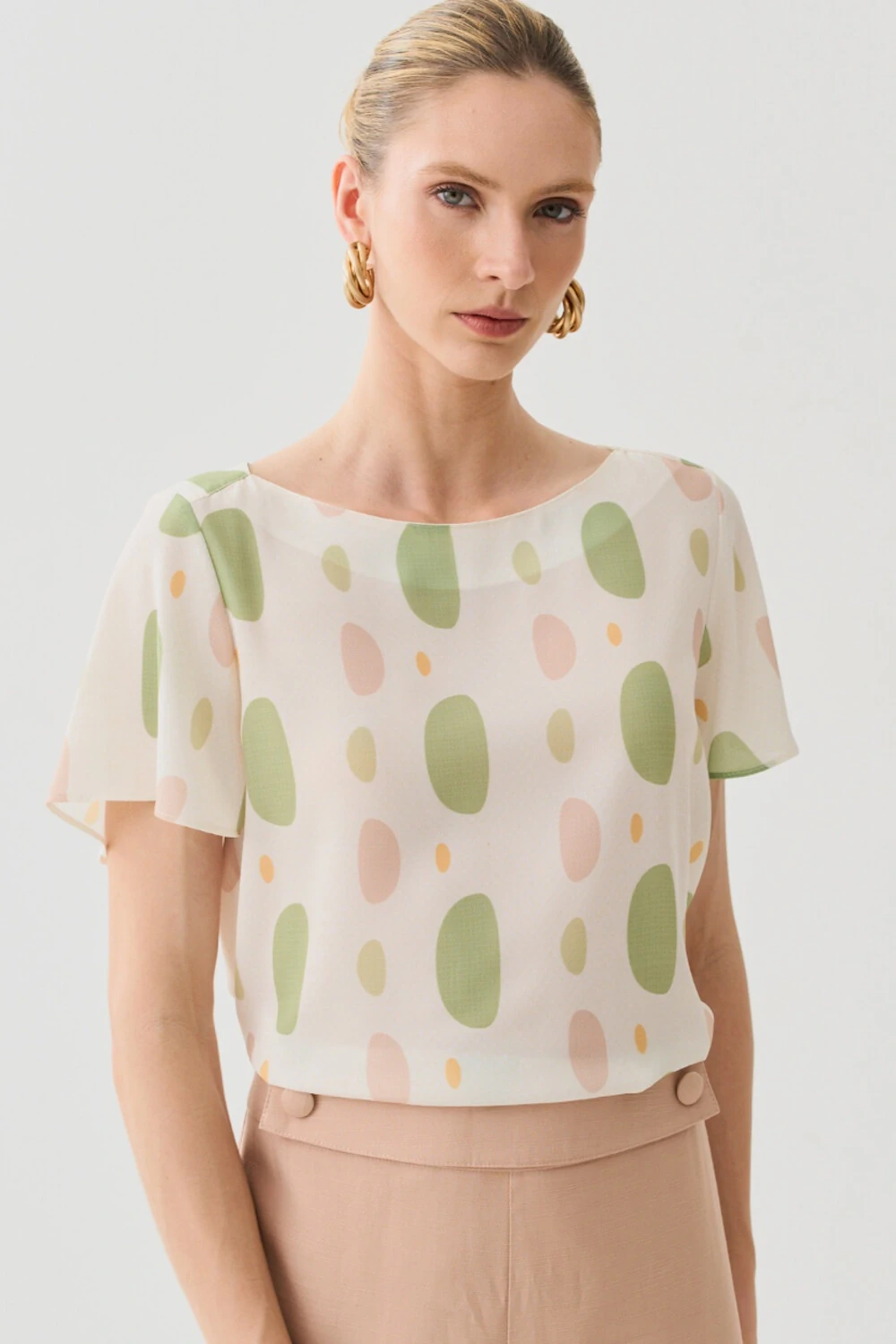 FotoBlusa Abstrata Decote Canoa