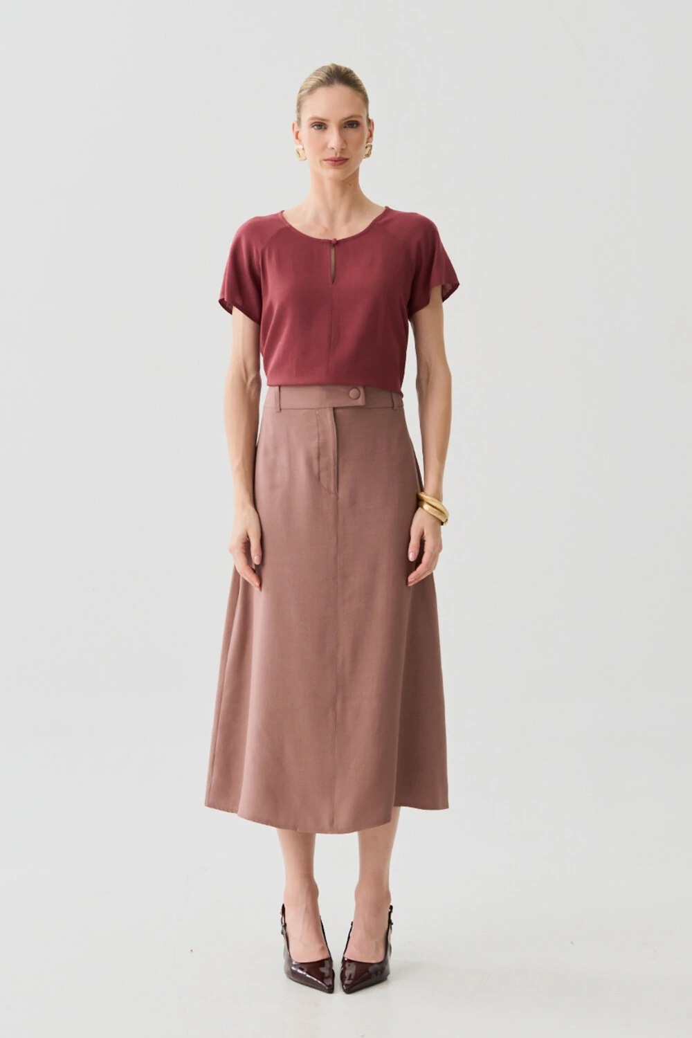 FotoBlusa Manga Raglan Decote Gota Mini Botão Forrado