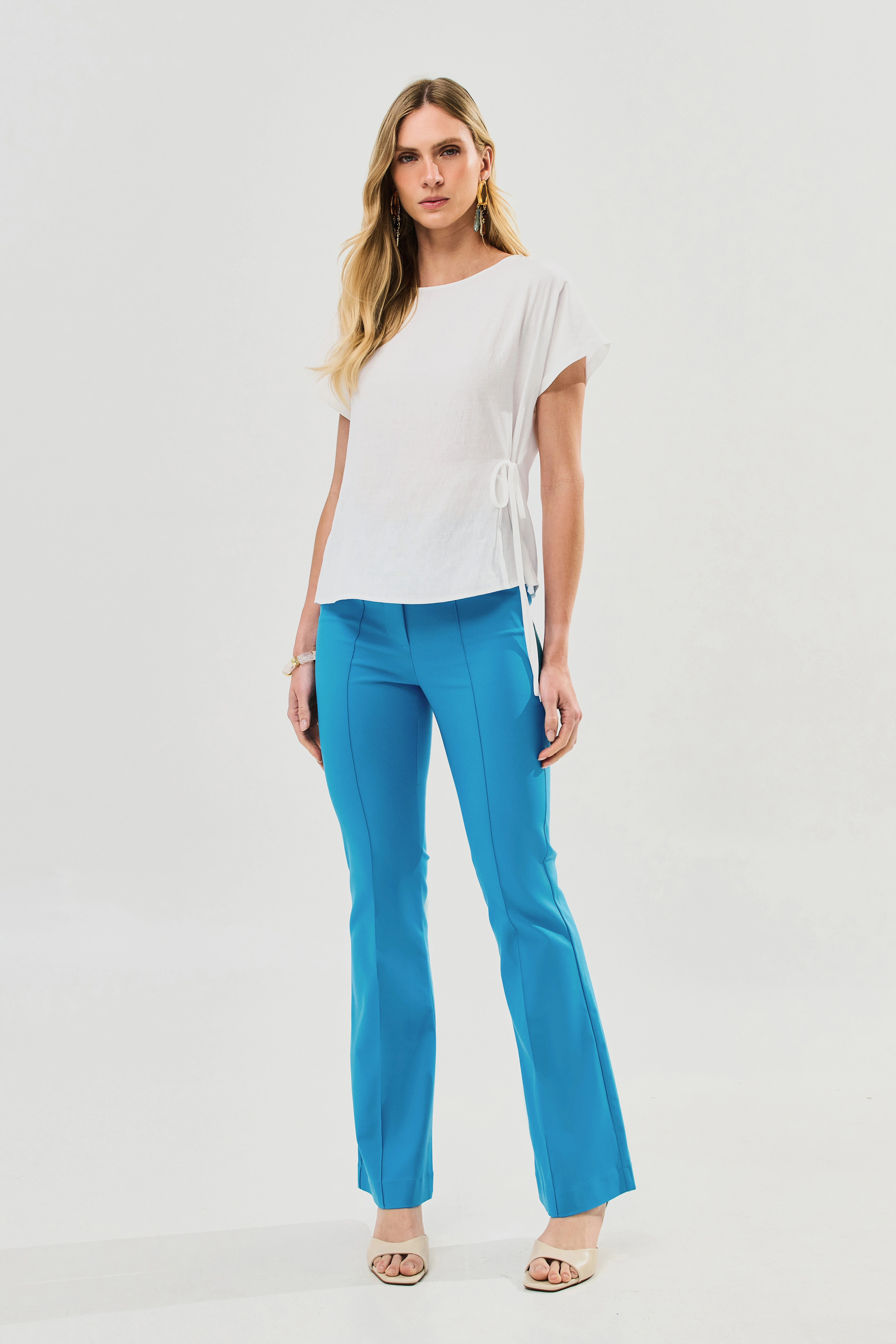 Foto Blusa Manga Morcego Lateral Laço