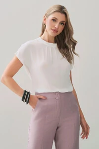 Blusa Manga Morcego Gola Baixa