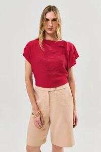 Blusa Assimétrica Manga Morcego Gola Fluida Ombro Gold Double