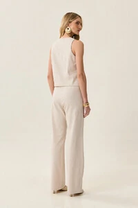 Conjunto de Linho de Blusa Regata Crop Recortes e Calça Reta Botão Forrado