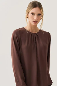 Blusa Manga Longa Punho Decote Pregas