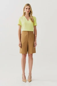 Blusa Decote V Recortes Laterais