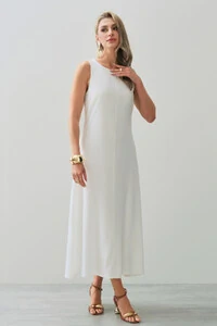 Vestido Midi Regata de Linho Recorte