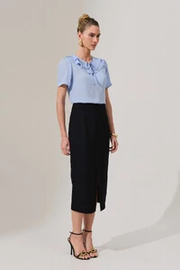 Blusa Decote Vazado Babado Double Laço