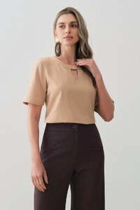 Blusa Decote Redondo Gota Gold