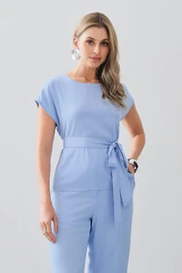 Conjunto de Blusa Manga Morcego Cinto e Calça Reta