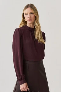Blusa Manga Longa Punho Gola Baixa