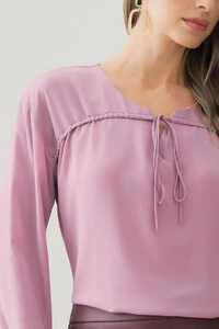 Blusa Manga Longa Punho Gold Decote Cavado Laço Puxante