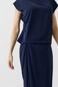 Conjunto Assimétrico de Blusa Manga Morcego Pregas Drapeada Saia Midi Evasê Drapeada