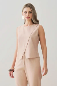 Conjuntode Alfaiataria de Regata Crop Transpassada e Calça Reta