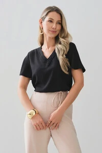 Blusa Decote V Preguinhas Triple