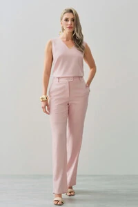 Conjunto de Linho de Blusa Regata Decote V e Calça Reta Botão Forrado