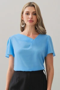 Blusa Decote V Assimétrico Pregas